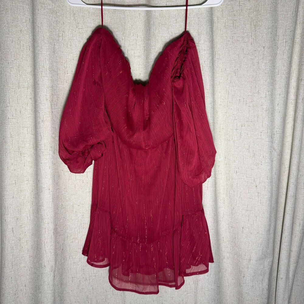 Francesca’s Red Mini Dress Women M Textured Stretch Date Night Party - Picture 1 of 2